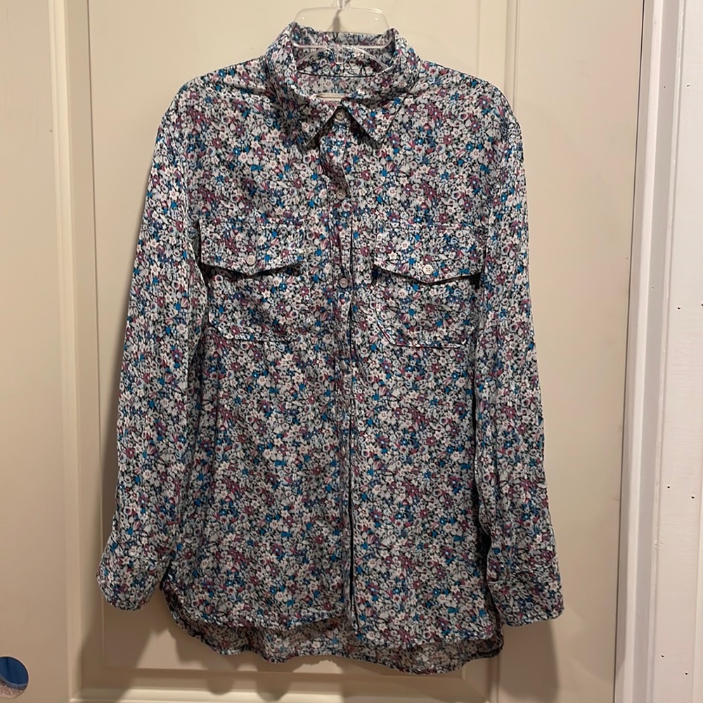 Current Elliott women’s long sleeve button down shirt. Size 2=M, Floral